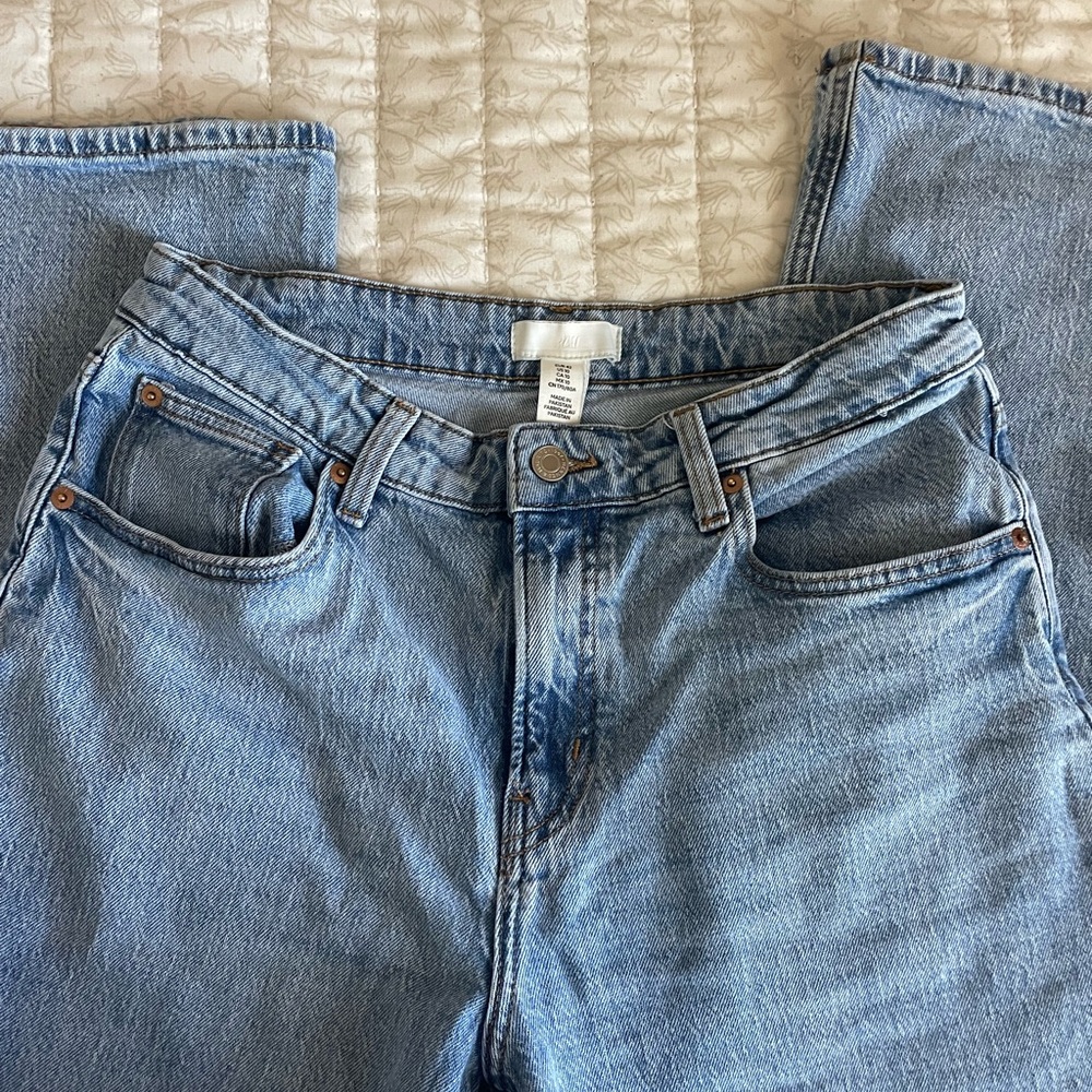 Women’s high rise jeans - Picture 3 of 4